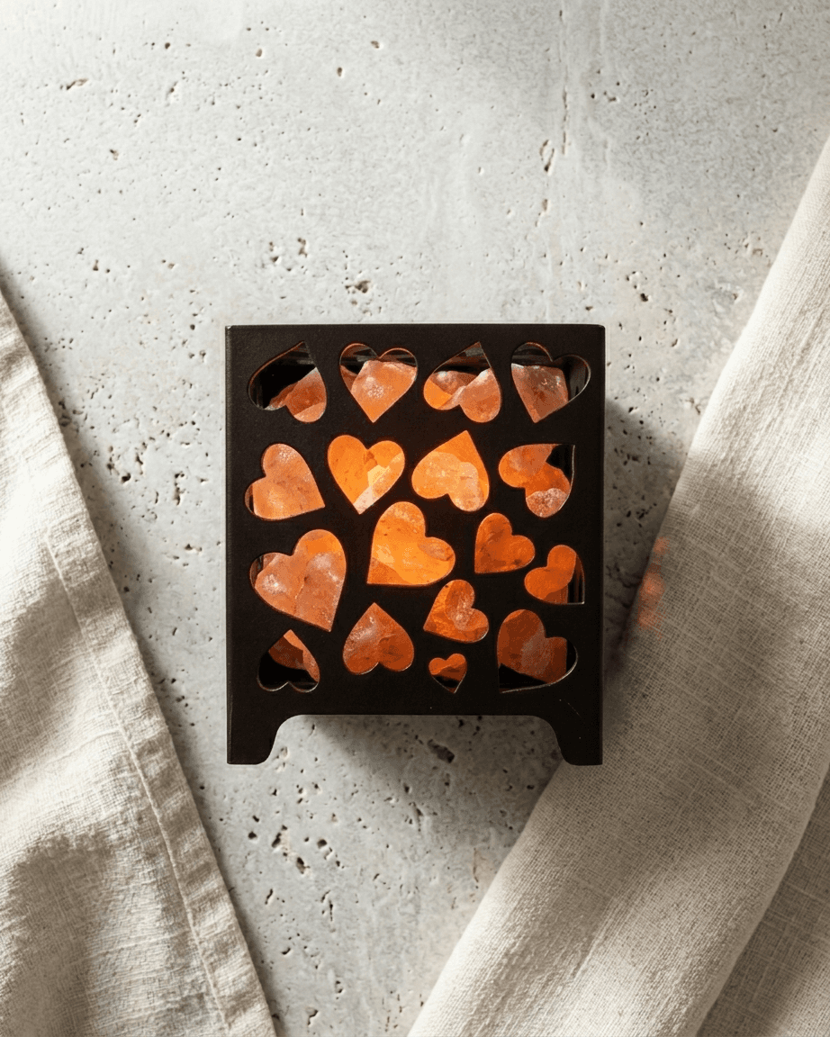 Cut-metal salt lamp